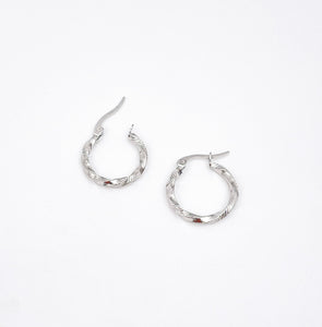 Twisted lil hoop earrings
