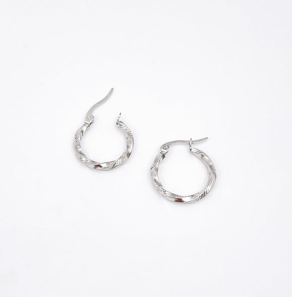 Twisted lil hoop earrings